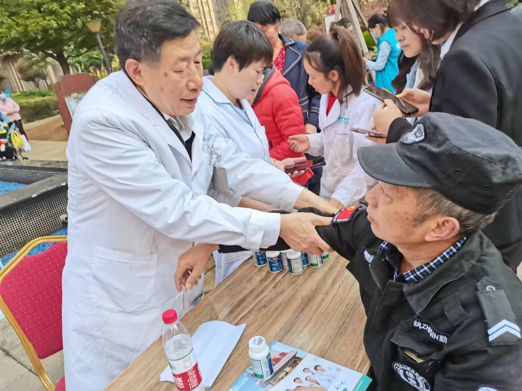 山南最新24小时高价回收医保长沙方法分析(最方便真实的山南长沙医废处理方法)